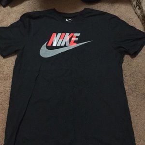 men's nike tshirt